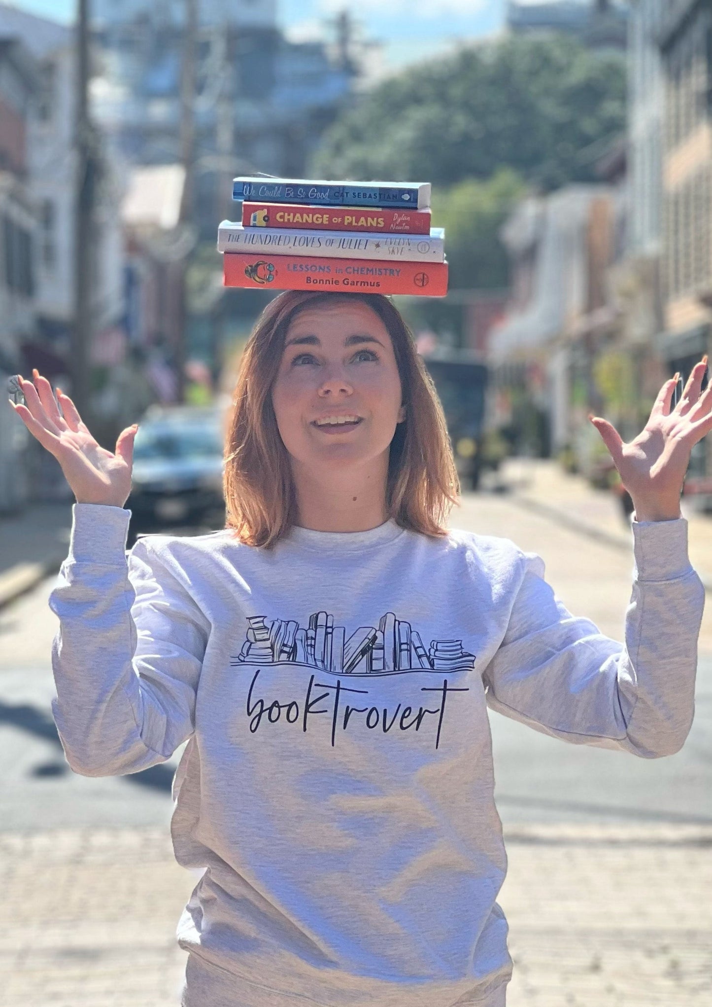 Booktrovert Sweatshirt