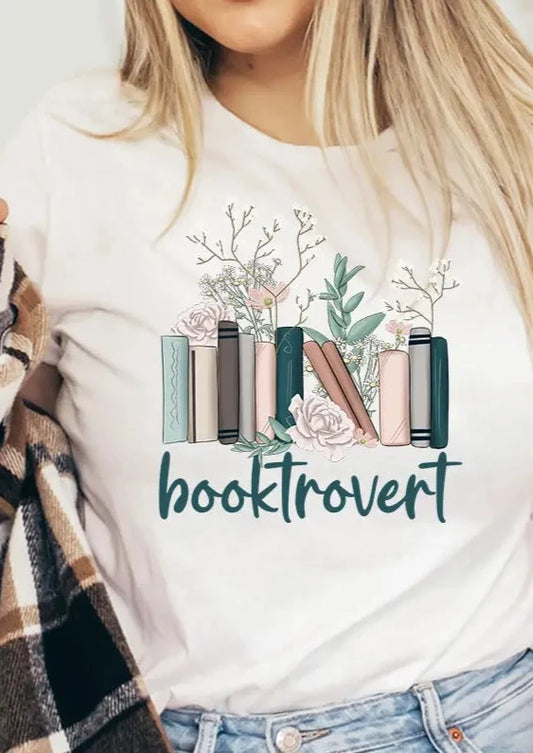 Booktrovert T-Shirt